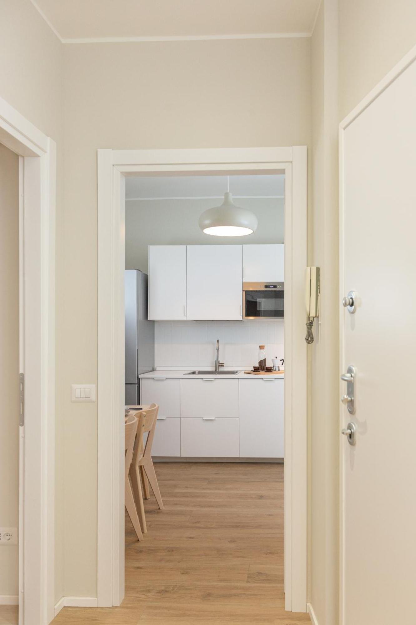 Dreams Exclusive Apartments With Terrace - Free Parking - M1 Station - Near Center Milão Exterior foto