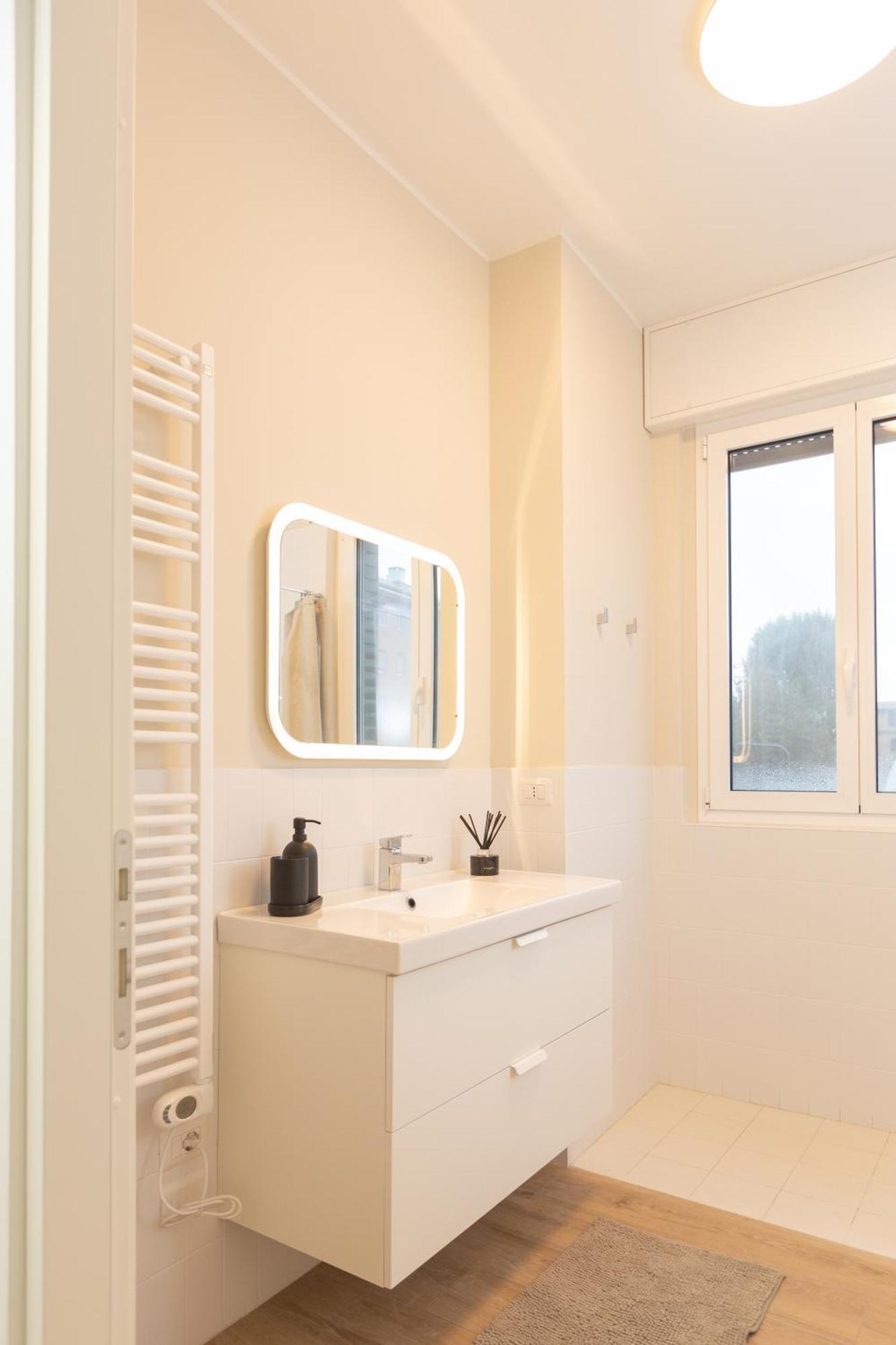 Dreams Exclusive Apartments With Terrace - Free Parking - M1 Station - Near Center Milão Exterior foto
