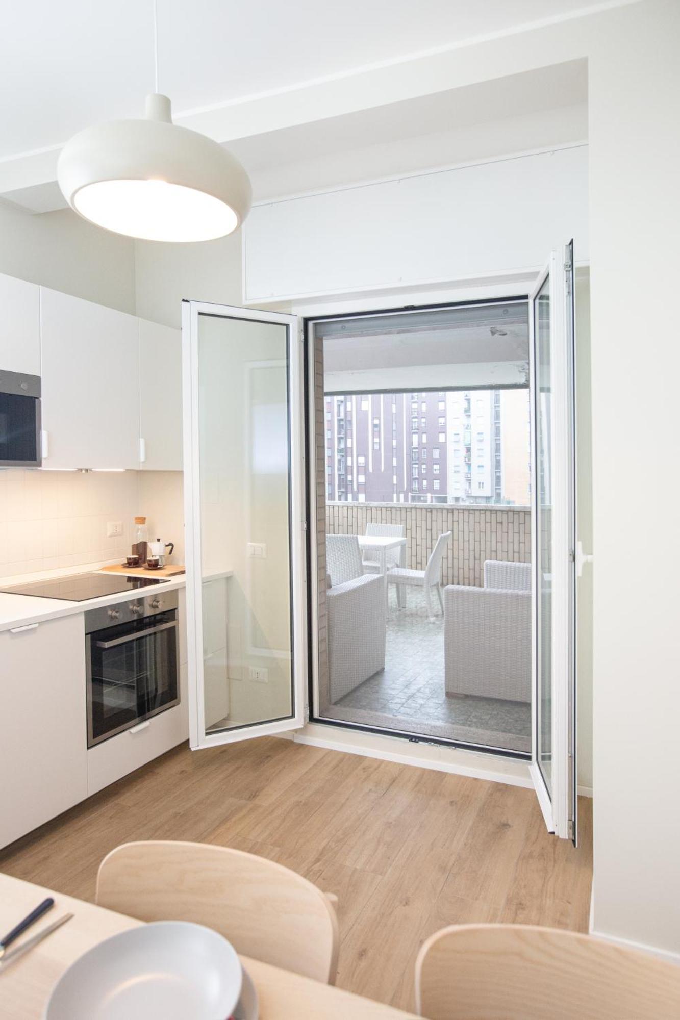 Dreams Exclusive Apartments With Terrace - Free Parking - M1 Station - Near Center Milão Exterior foto
